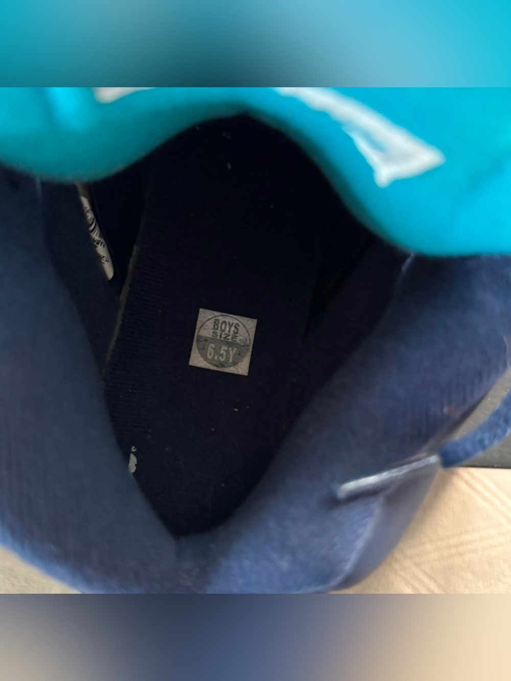 Air Jordan 5 Retro - Picture 3 of 4